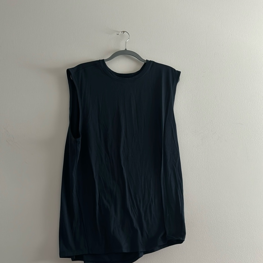 men’s lulu lemon navy blue tank workout